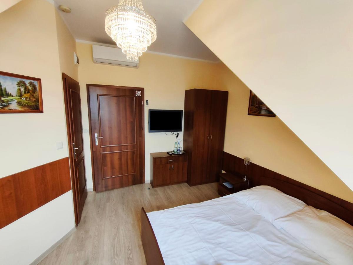 Hotel Viwaldi Baruchowo Exterior photo