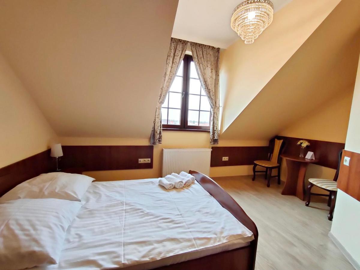 Hotel Viwaldi Baruchowo Exterior photo