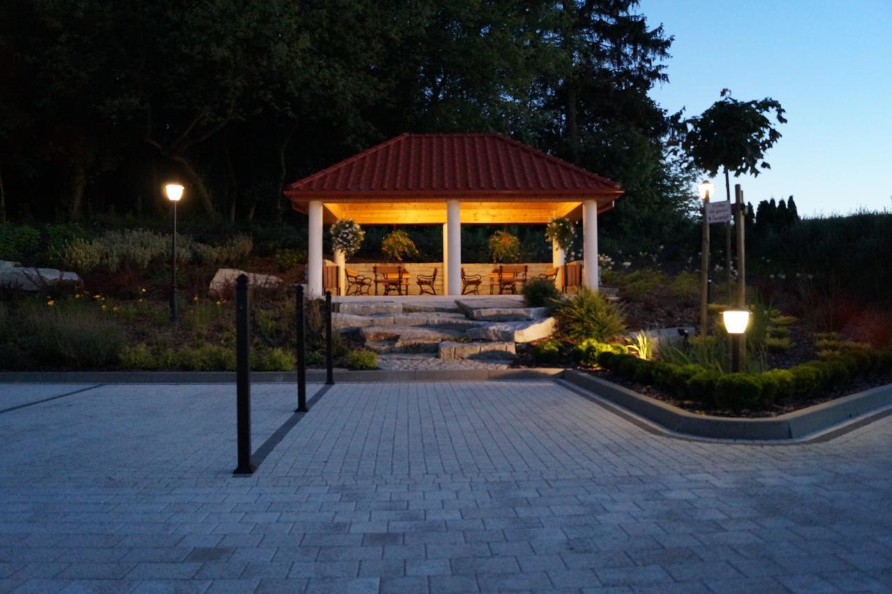 Hotel Viwaldi Baruchowo Exterior photo